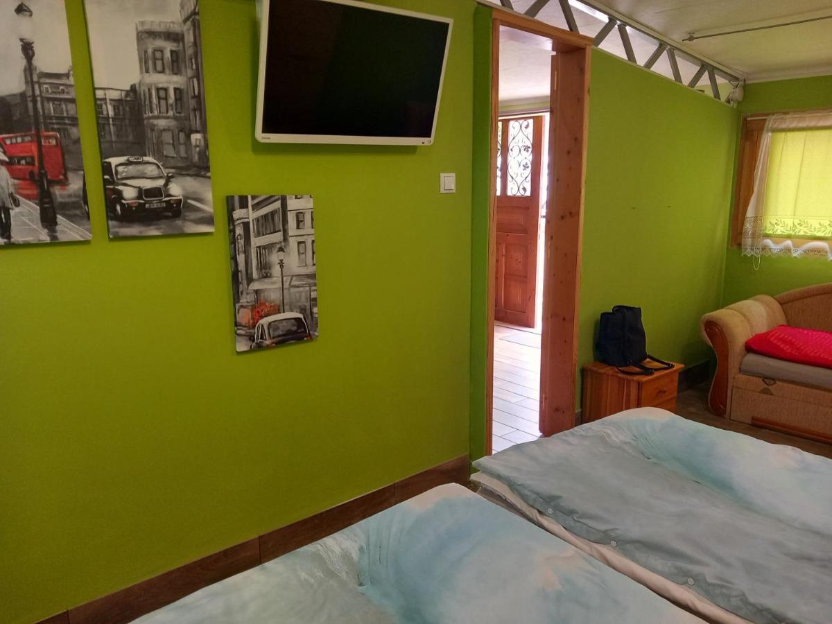 דירות נג'קניז'ה Laura Apartman מראה חיצוני תמונה